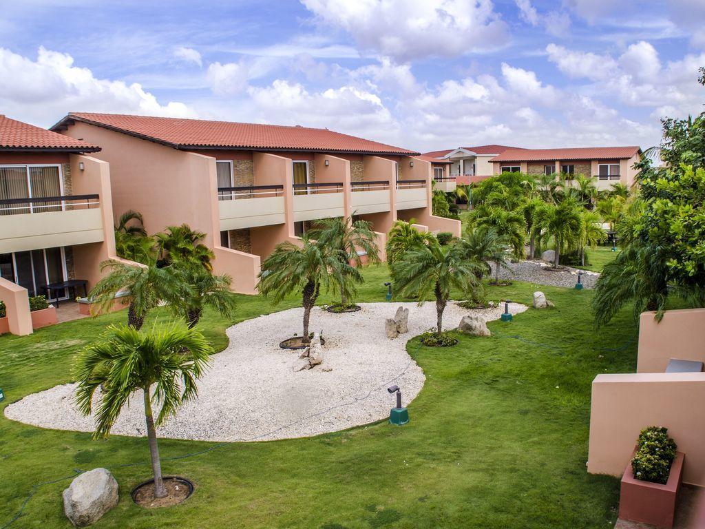 Aruba , Eagle Beach Townhouse Palm Beach Exterior photo